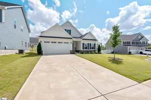 105 Comanche Trl, Simpsonville, SC 29680 - Photo 3