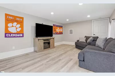 317 N Palmetto Street, Liberty, SC 29657 - Photo 9