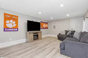 317 N Palmetto St, Liberty, SC 29657 - Photo 9