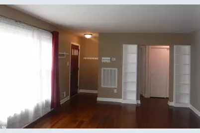 222 Woodview Avenue, Spartanburg, SC 29306 - Photo 5