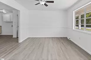 324 Tribble St, Honea Path, SC 29654 - Photo 13