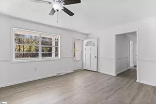 324 Tribble St, Honea Path, SC 29654 - Photo 15