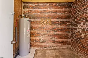 324 Tribble St, Honea Path, SC 29654 - Photo 11