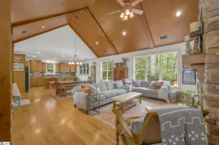 404 Netherland Ln, Simpsonville, SC 29681 - Photo 5