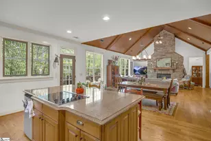 404 Netherland Ln, Simpsonville, SC 29681 - Photo 13