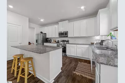 727 Chesterfield Court, Boiling Springs, SC 29316 - Photo 15