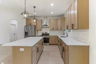 3388 E Croft Cir, Spartanburg, SC 29302 - Photo 9