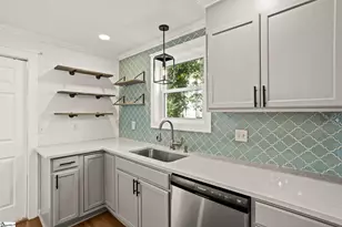 12 Hudson St, Greenville, SC 29609 - Photo 15