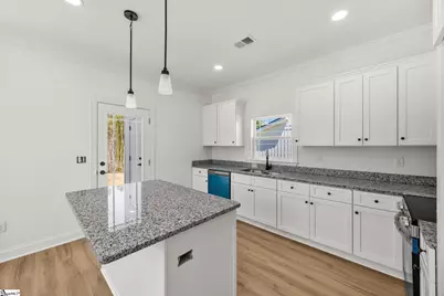 205 Wildwood Drive, Greer, SC 29651 - Photo 7