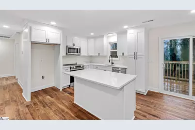 318 Elder Street Extension, Greenville, SC 29607 - Photo 9