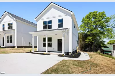 207 Wildwood Drive, Greer, SC 29651 - Photo 1