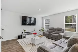 304 Burgess Ln, Williamston, SC 29697 - Photo 7