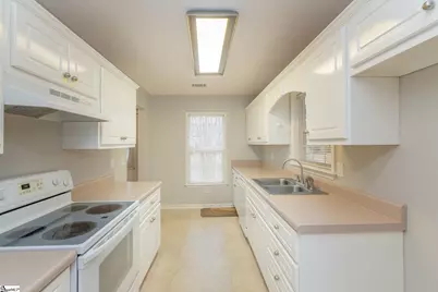 215 E Middlebury Lane, Aiken, SC 29803 - Photo 11