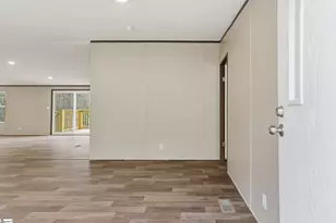 566 Connelly Rd, Pickens, SC 29671 - Photo 3