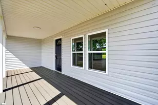 583 Berry Rd, Boiling Springs, SC 29316 - Photo 5