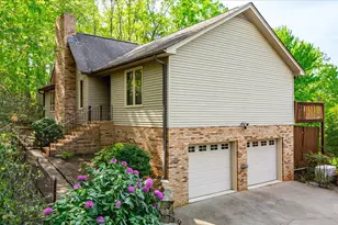 120 Packs Mountain Ridge Rd, Taylors, SC 29687 - Photo 1