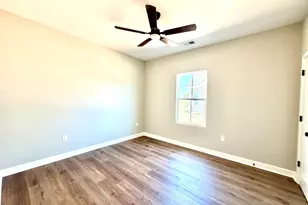 2735 Friendship Church Rd, Gray Court, SC 29645 - Photo 9
