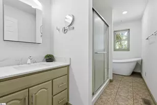 111 Sourwood St, Central, SC 29630 - Photo 15