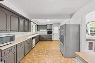 4 Timber Ln, Greenville, SC 29609 - Photo 7