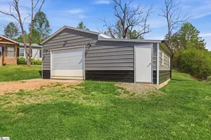 3015 Pumpkintown Hwy, Pickens, SC 29671 - Photo 11