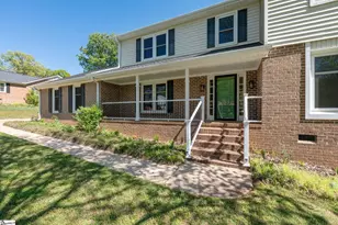 105 Middle Brook Rd, Greer, SC 29650 - Photo 3