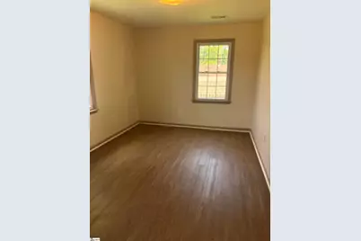 270 Rev Wilson Drive, Spartanburg, SC 29306 - Photo 3