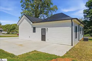 202 S Howard Ave, Landrum, SC 29356 - Photo 29