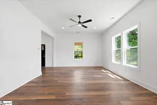 202 S Howard Ave, Landrum, SC 29356 - Photo 17