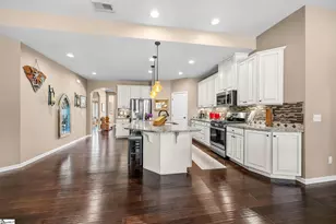 105 Brennan Pl, Greenville, SC 29609 - Photo 11