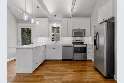 100 Brandon Drive, Spartanburg, SC 29303 - Photo 13