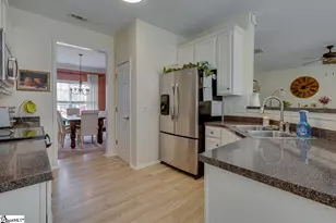 4 Crown Empire Ct, Simpsonville, SC 29681 - Photo 17