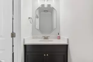 28 Peckham St, Greenville, SC 29607 - Photo 19