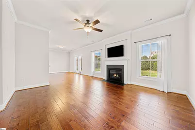330 Belle Oaks Drive, Simpsonville, SC 29680 - Photo 9