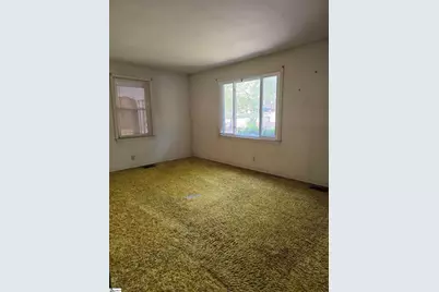 209 Bluff Drive, Greenville, SC 29605 - Photo 5