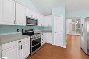 110 Hickory Run Dr, Easley, SC 29642 - Photo 19