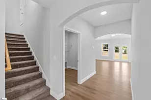 405 Pearle Brook Ln, Taylors, SC 29687 - Photo 9