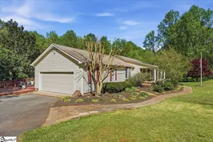 310 Holly Springs Rd, Inman, SC 29349 - Photo 3