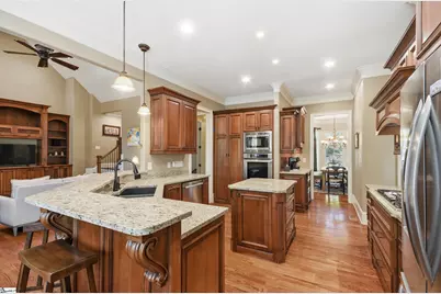 9 Collins Crest Court, Greenville, SC 29607 - Photo 17