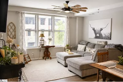 100 E Washington Street #Apt 32, Greenville, SC 29601 - Photo 7
