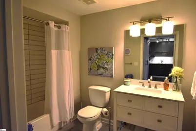 100 E Washington Street #Apt 32, Greenville, SC 29601 - Photo 13