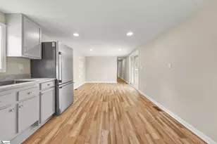 139 Davis Rd, Easley, SC 29640 - Photo 15