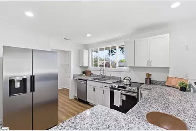 19 Jamison Street, Greenville, SC 29611 - Photo 7