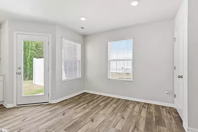 922 Powder Creek Drive, Reidville, SC 29375 - Photo 5