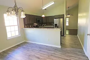 290 Stonewood Crossing Dr, Boiling Springs, SC 29316 - Photo 9