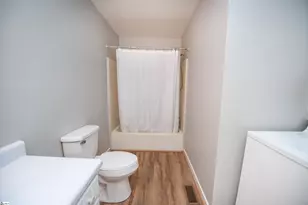 209 Bushy Creek Rd, Woodruff, SC 29388 - Photo 11