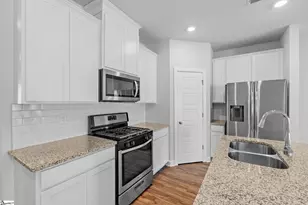 606 Reese Ln, Greenville, SC 29617 - Photo 9