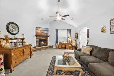 637 Ivywood Place, Boiling Springs, SC 29316 - Photo 5