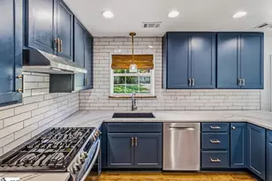 204 Boggart Ct, Simpsonville, SC 29681 - Photo 17