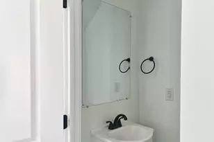 781/783 Berry Rd, Boiling Springs, SC 29316 - Photo 17