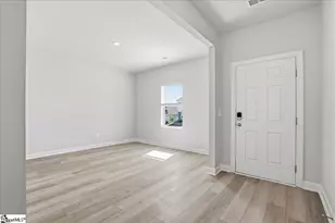 1556 Erindale Dr, Wellford, SC 29385 - Photo 5